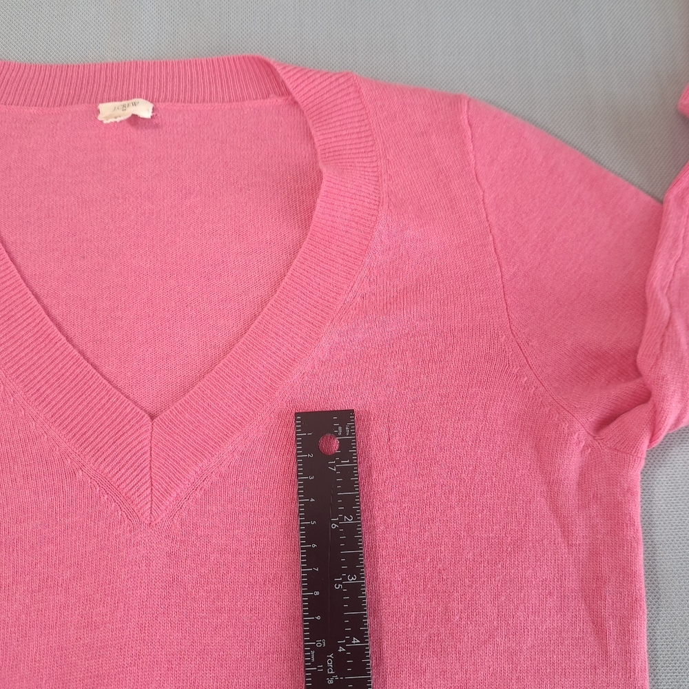 J.Crew Factory Women's‎ V-neck Pink Sweater Size Medium Merino Wool Viscose - Picture 12 of 16